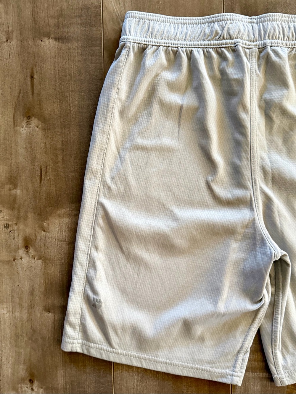 All In Motion Active Gray Drawstring Training Shorts with Pockets - Picture 8 of 12